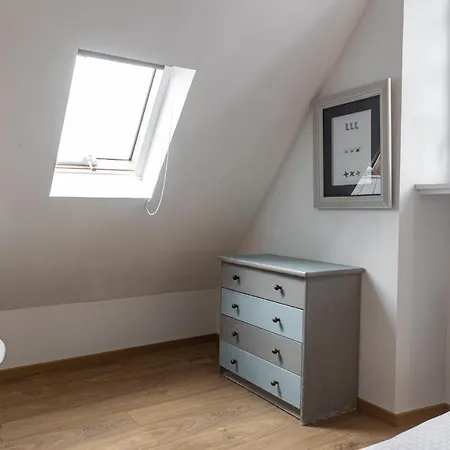 Joli 2 Pers Dans Les Remparts De Apartment Guerande