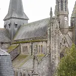 Joli 2 Pers Dans Les Remparts De