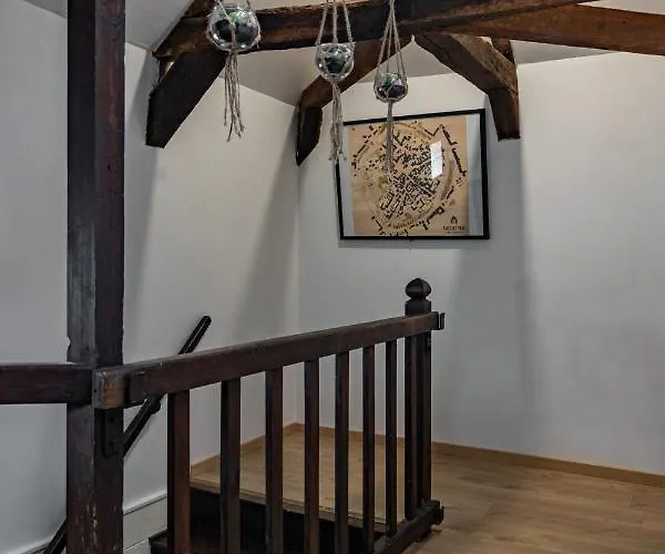 Daire Joli 2 Pers Dans Les Remparts De *